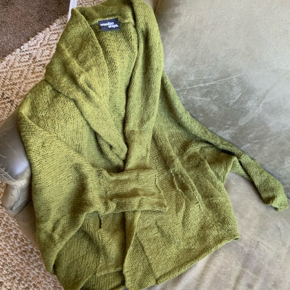 Green knit dolman sleeve cardigan